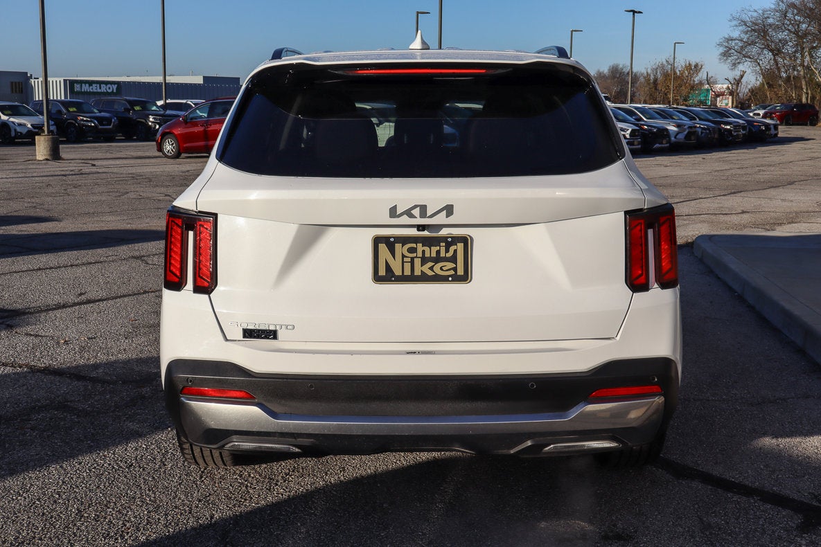 2024 Kia Sorento S