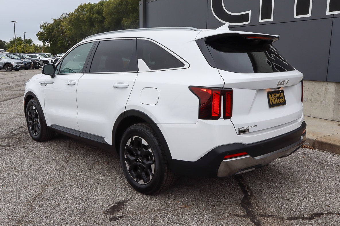2024 Kia Sorento S