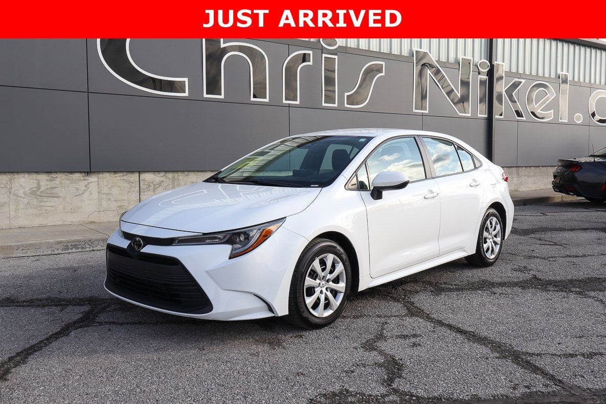2025 Toyota Corolla LE
