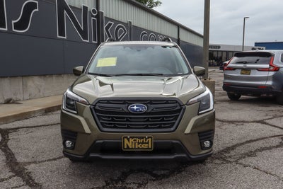 2024 Subaru Forester Premium AWD