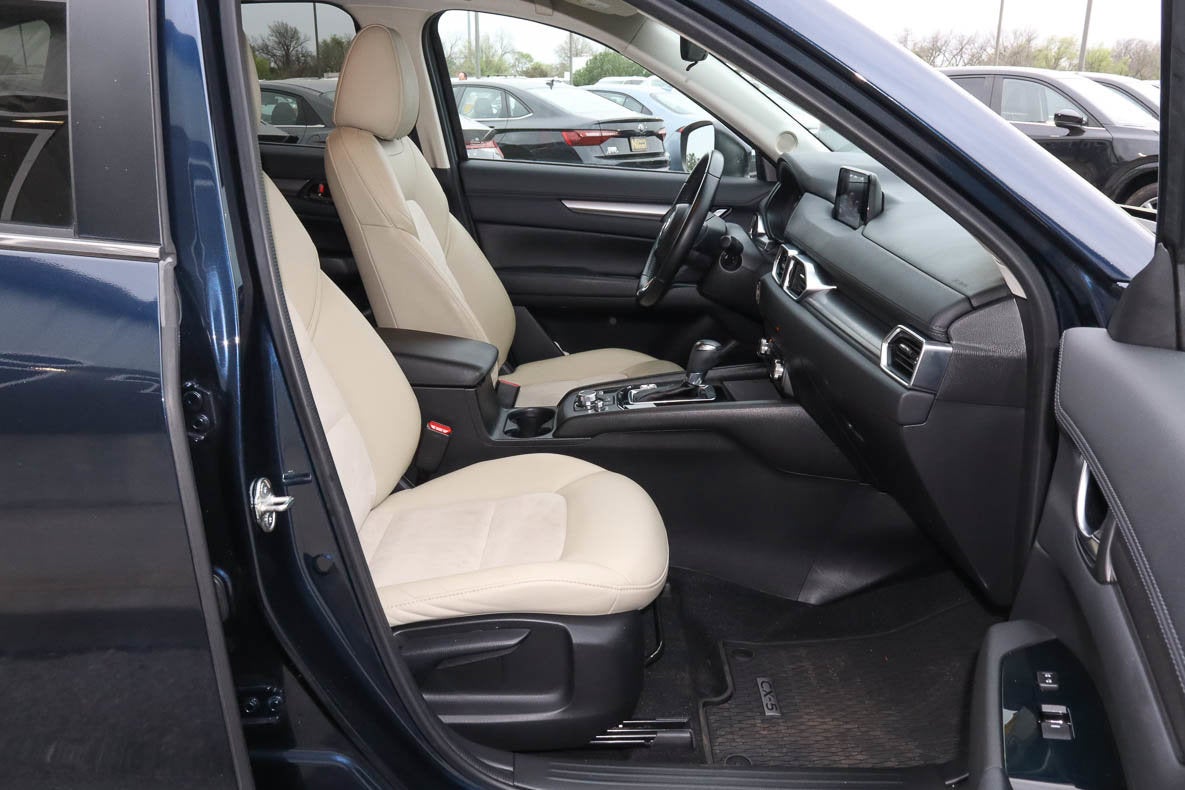 2018 Mazda Mazda CX-5 Touring FWD