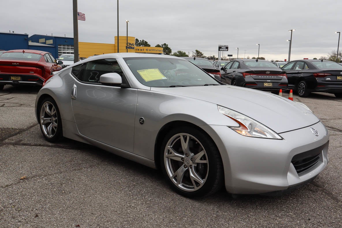 2012 Nissan 370Z 2dr Cpe Auto Touring