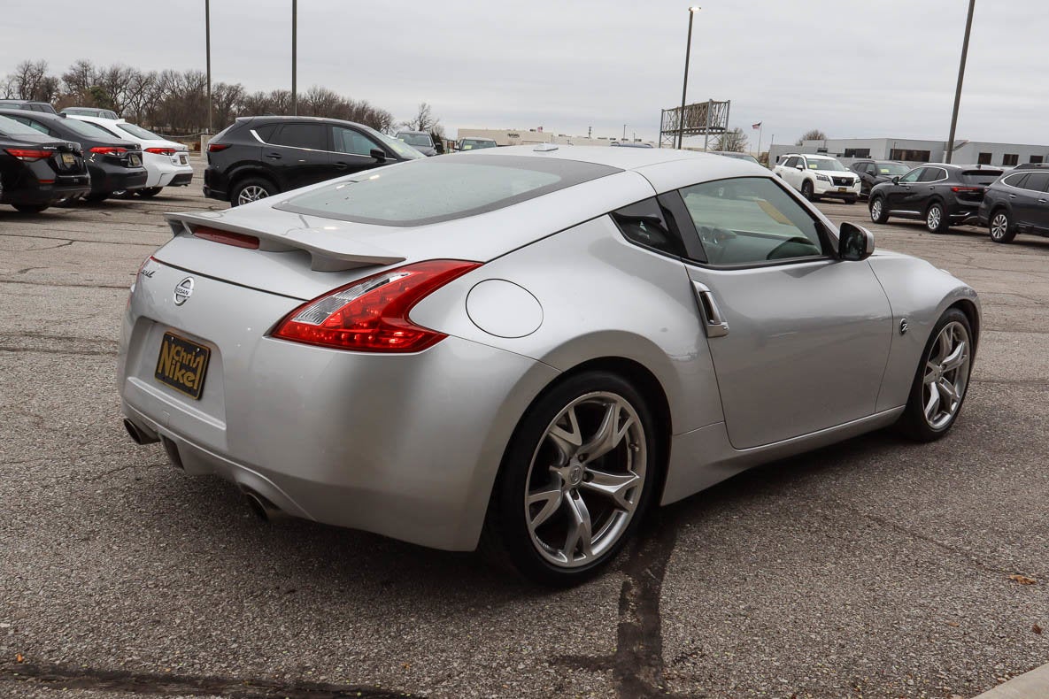2012 Nissan 370Z 2dr Cpe Auto Touring
