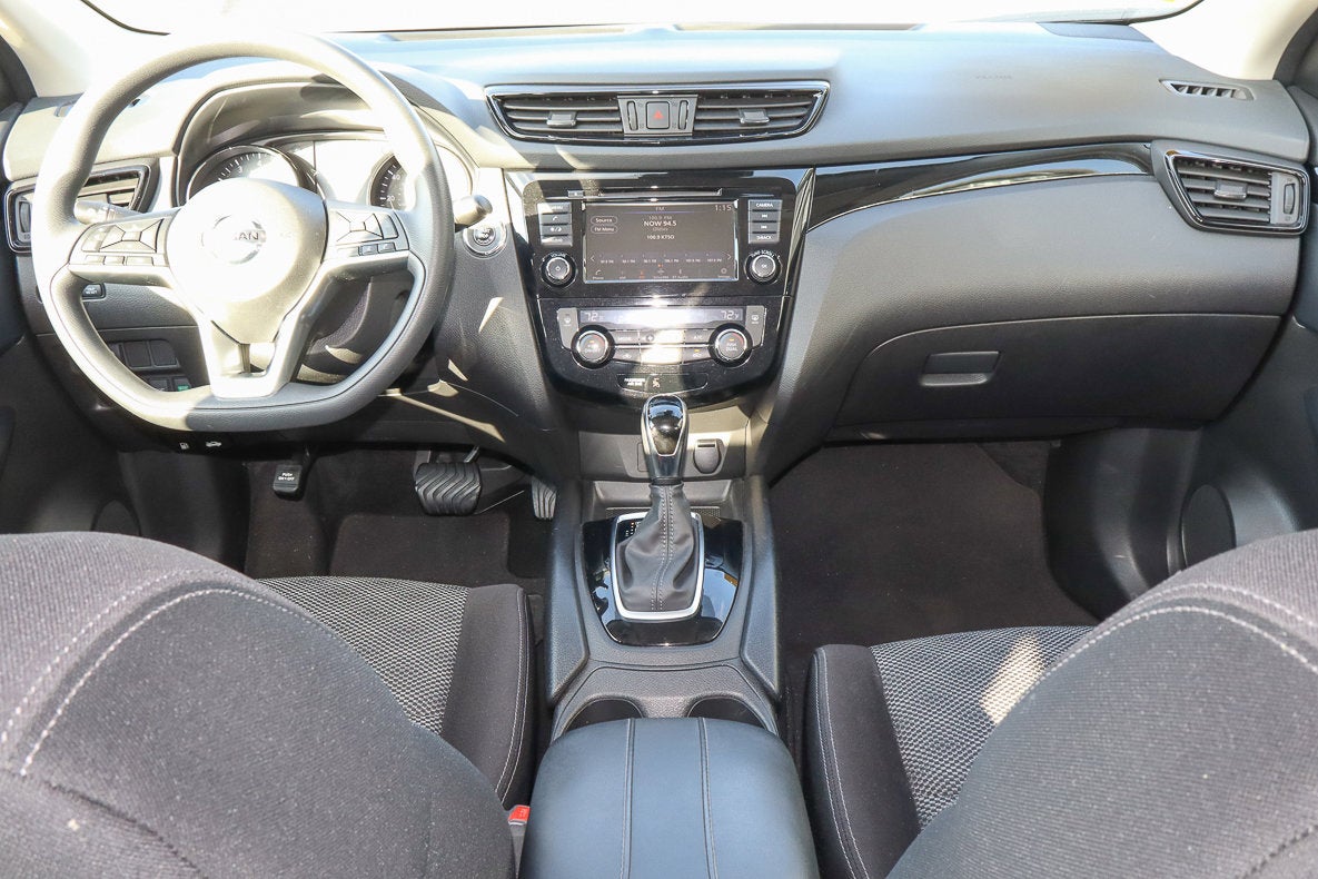 2020 Nissan Rogue Sport SV