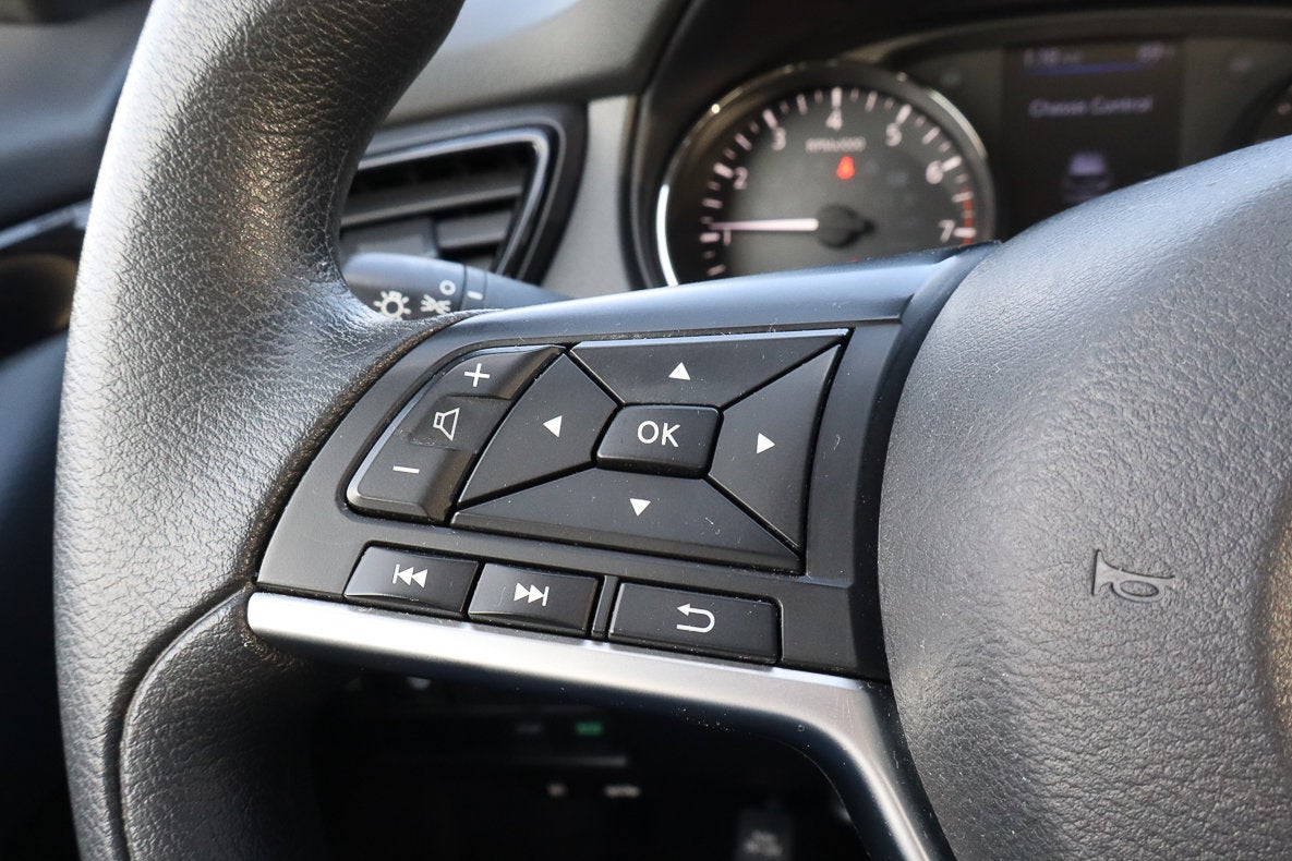 2020 Nissan Rogue Sport SV