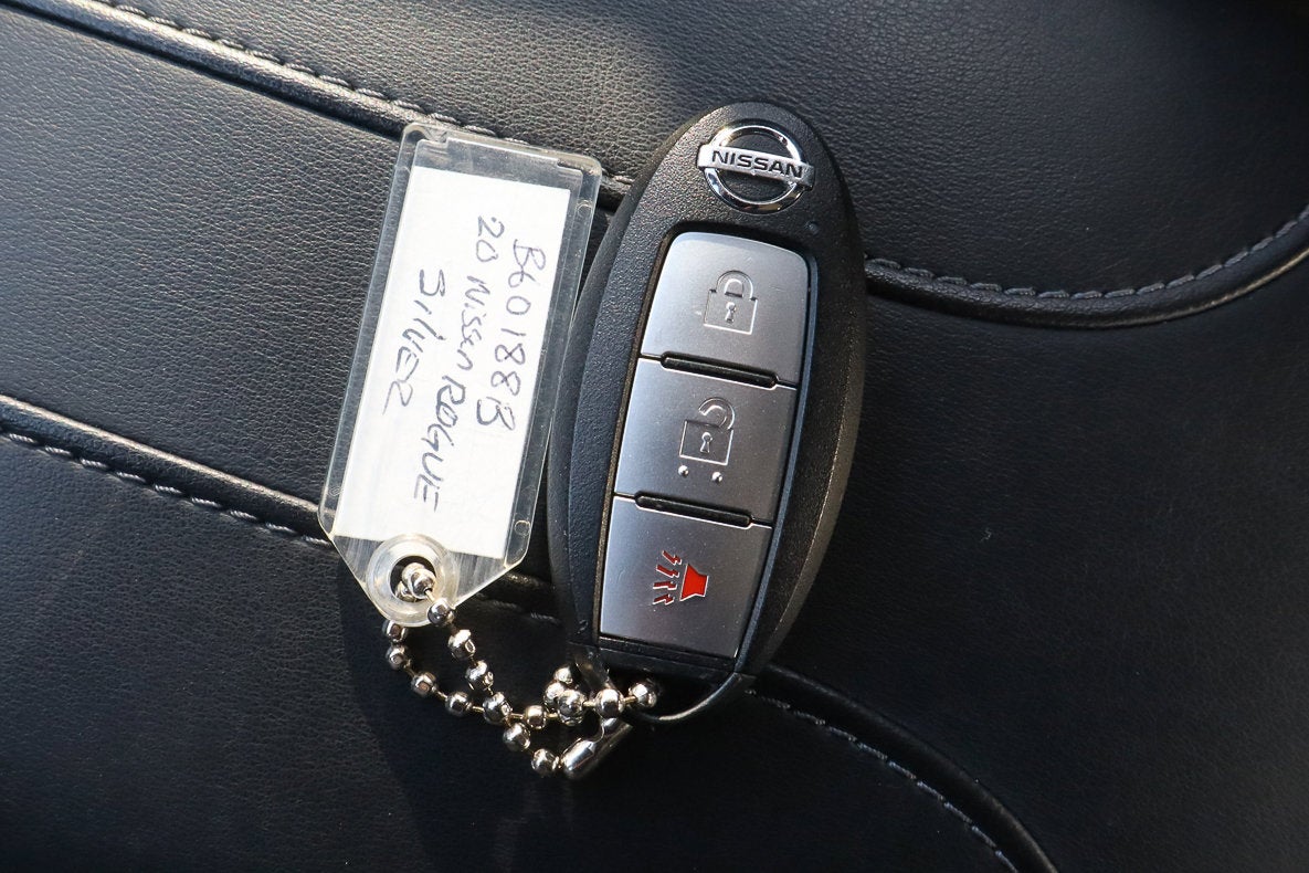 2020 Nissan Rogue Sport SV