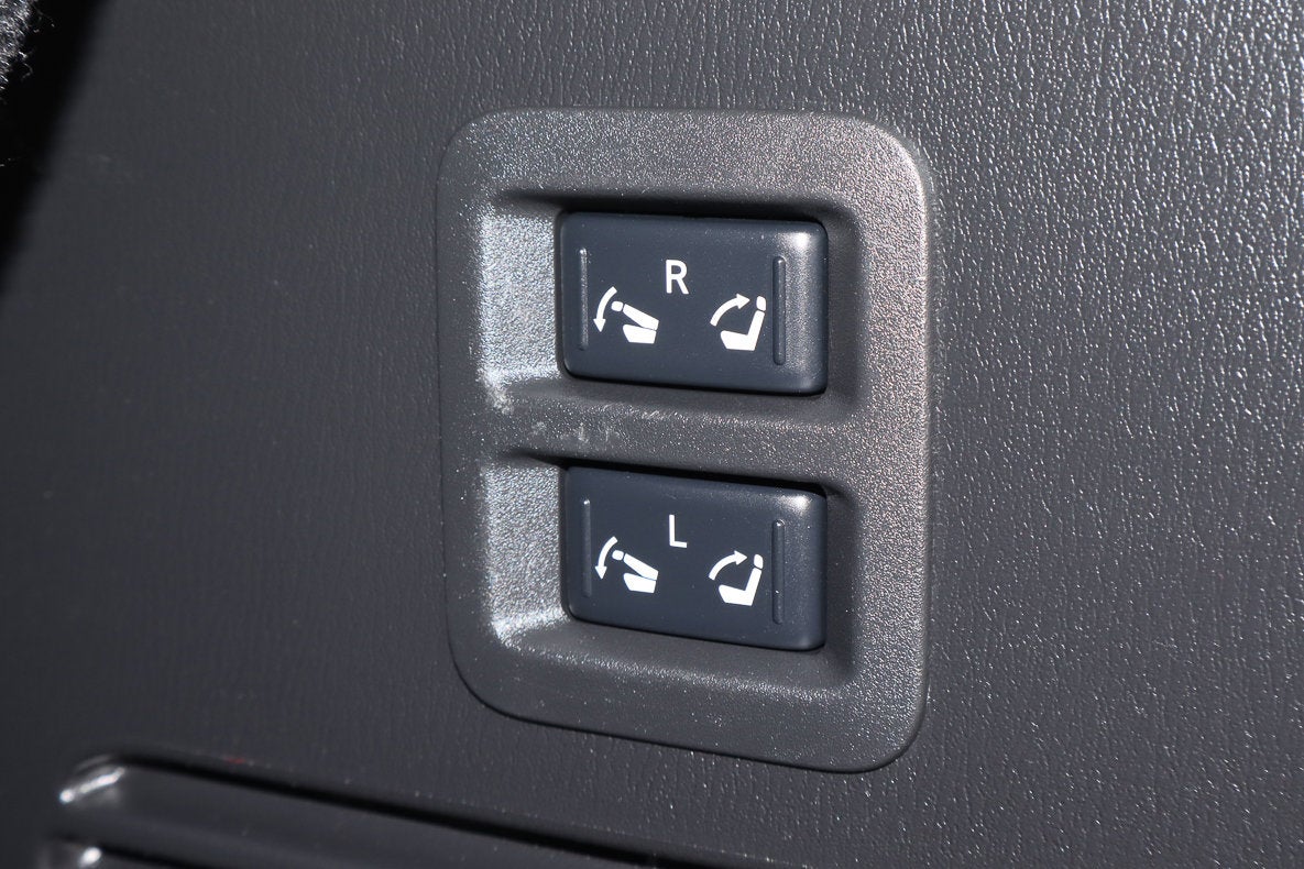 2018 INFINITI QX80 RWD