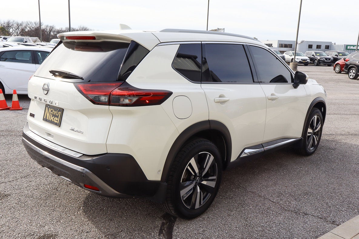2023 Nissan Rogue SL