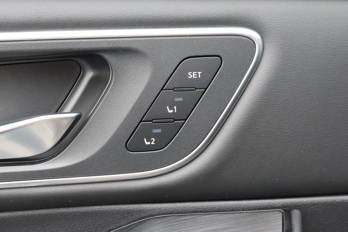2025 Nissan Rogue AWD Platinum