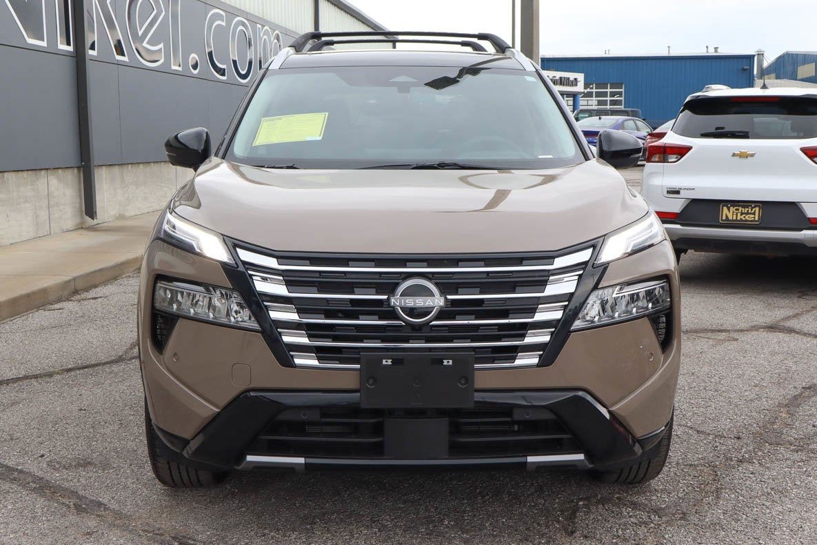 2025 Nissan Rogue AWD Platinum