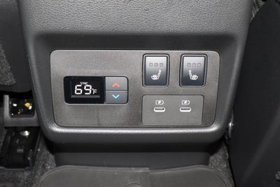 2025 Nissan Rogue AWD Platinum