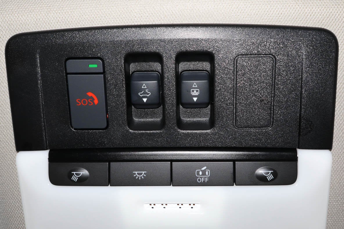 2025 Nissan Rogue AWD Platinum
