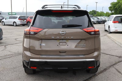 2025 Nissan Rogue AWD Platinum
