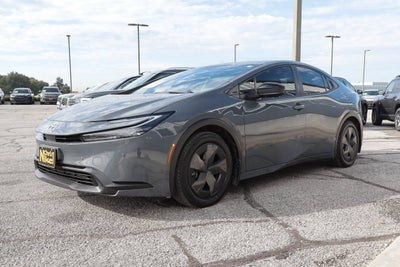 2024 Toyota Prius LE