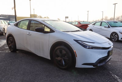 2024 Toyota Prius LE