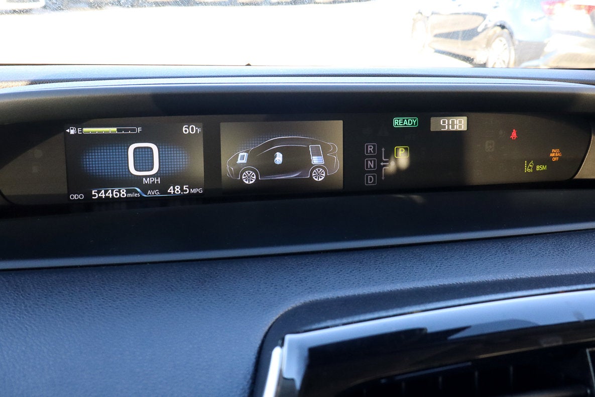 2022 Toyota Prius LE