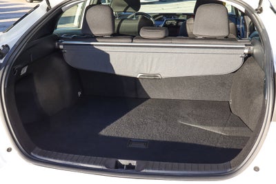 2022 Toyota Prius LE