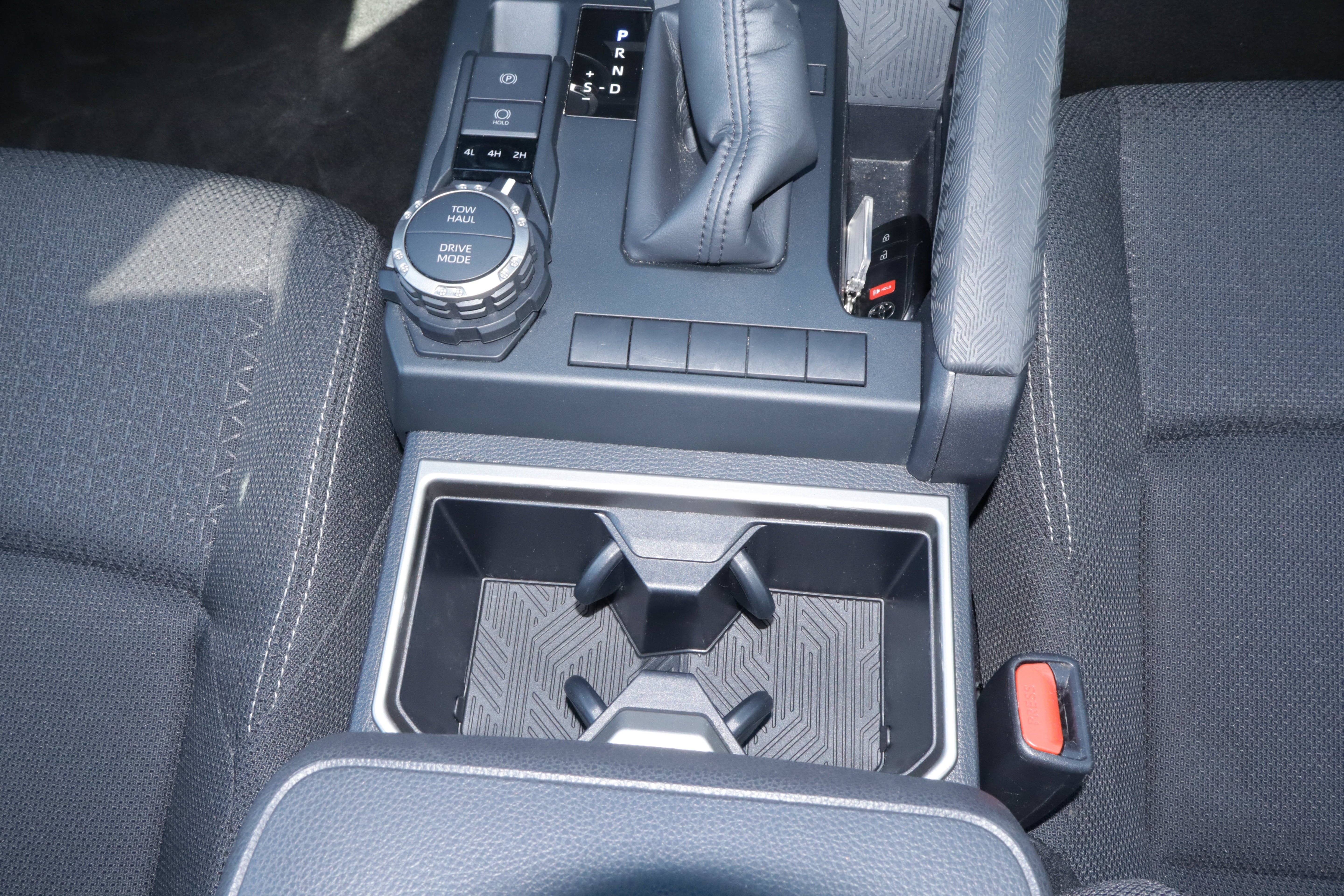 2025 Toyota 4Runner SR5 4WD