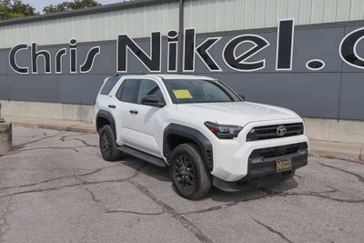 2025 Toyota 4Runner SR5 4WD