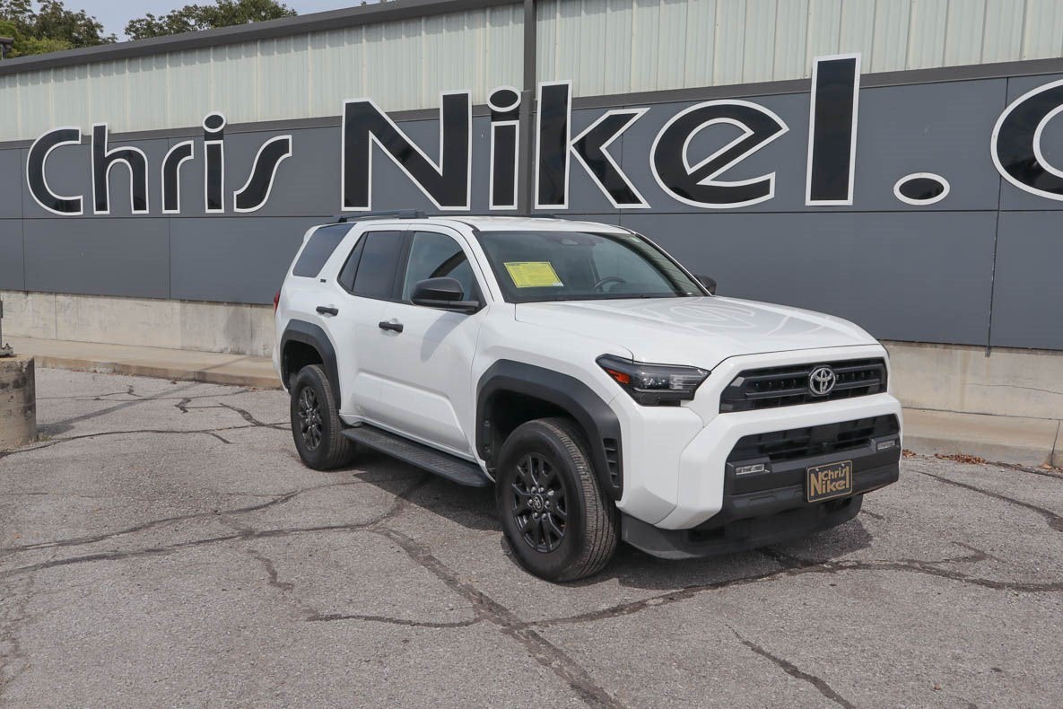 2025 Toyota 4Runner SR5 4WD