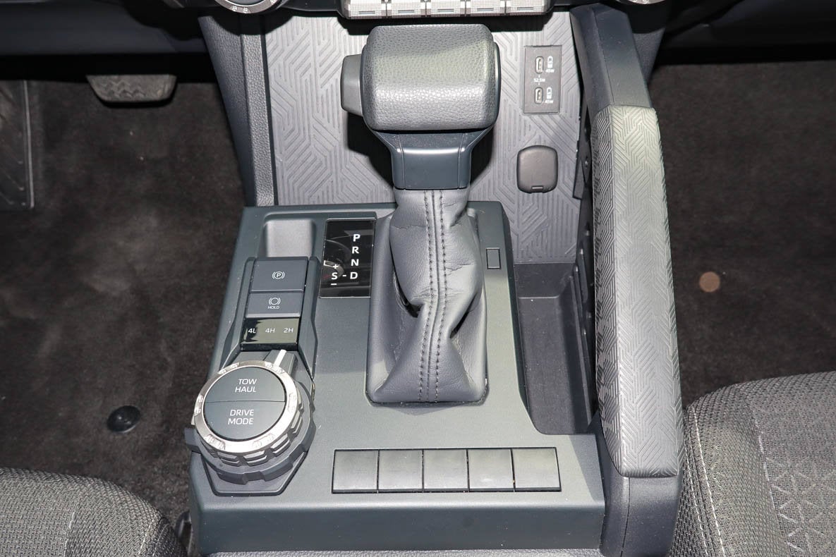 2025 Toyota 4Runner SR5 4WD