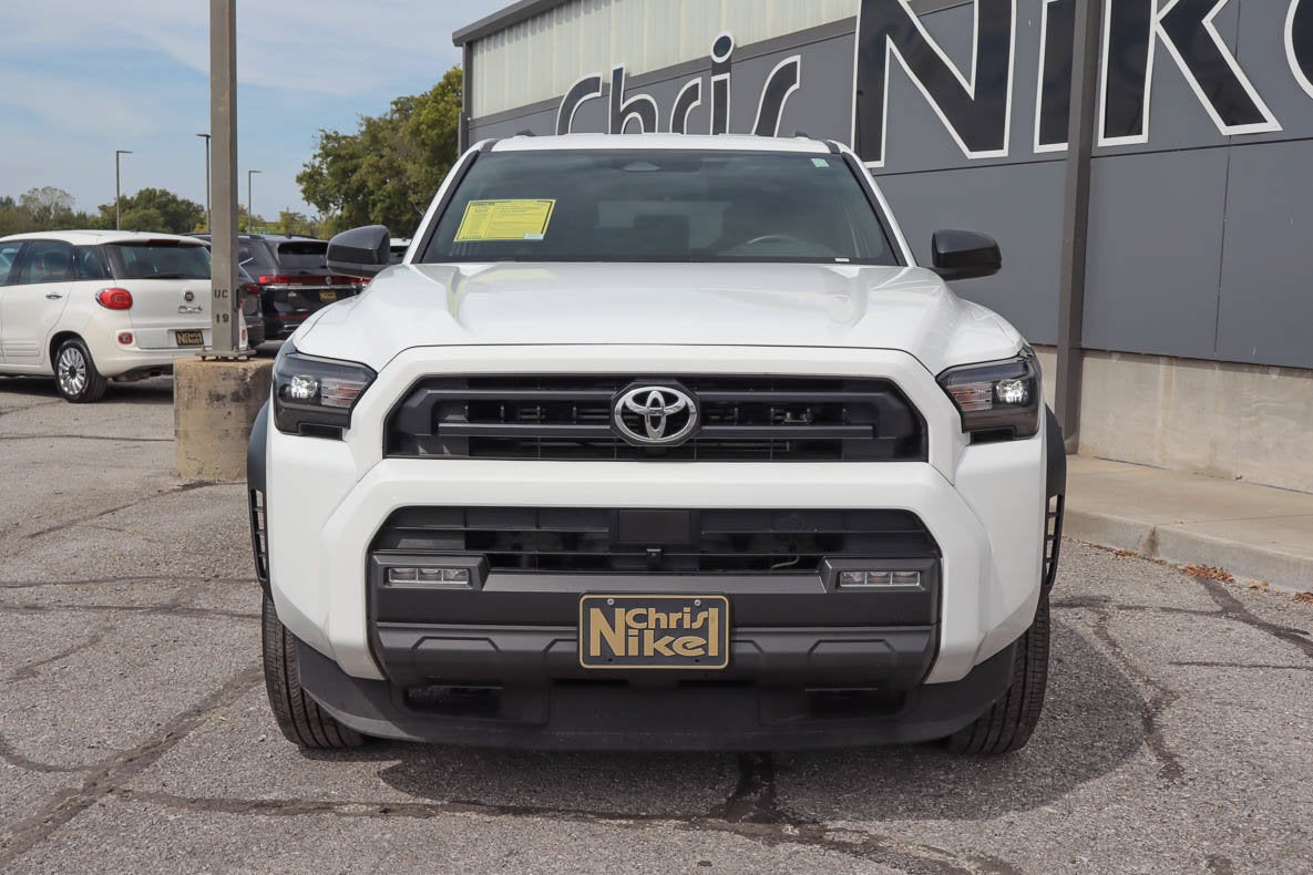 2025 Toyota 4Runner SR5 4WD