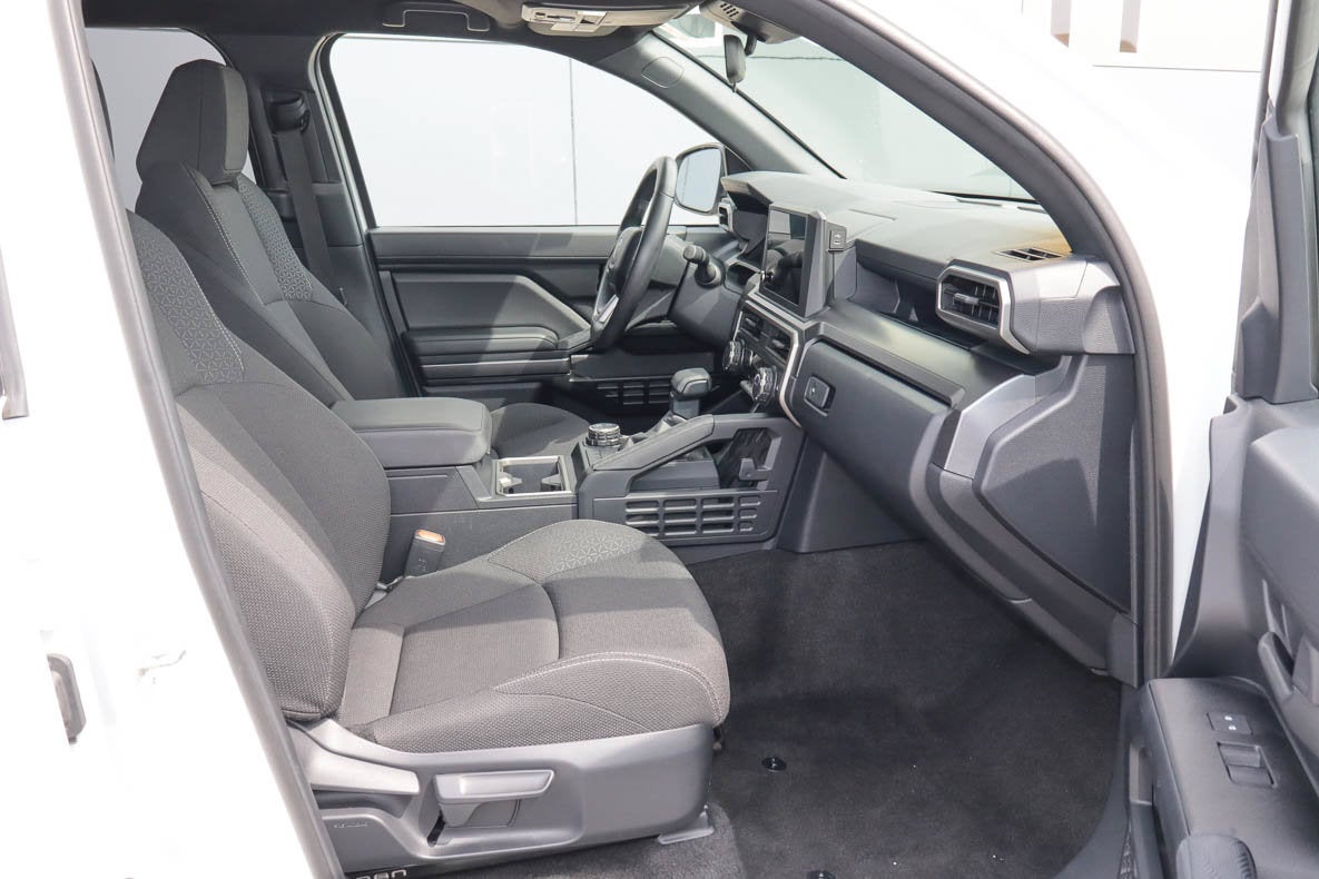 2025 Toyota 4Runner SR5 4WD