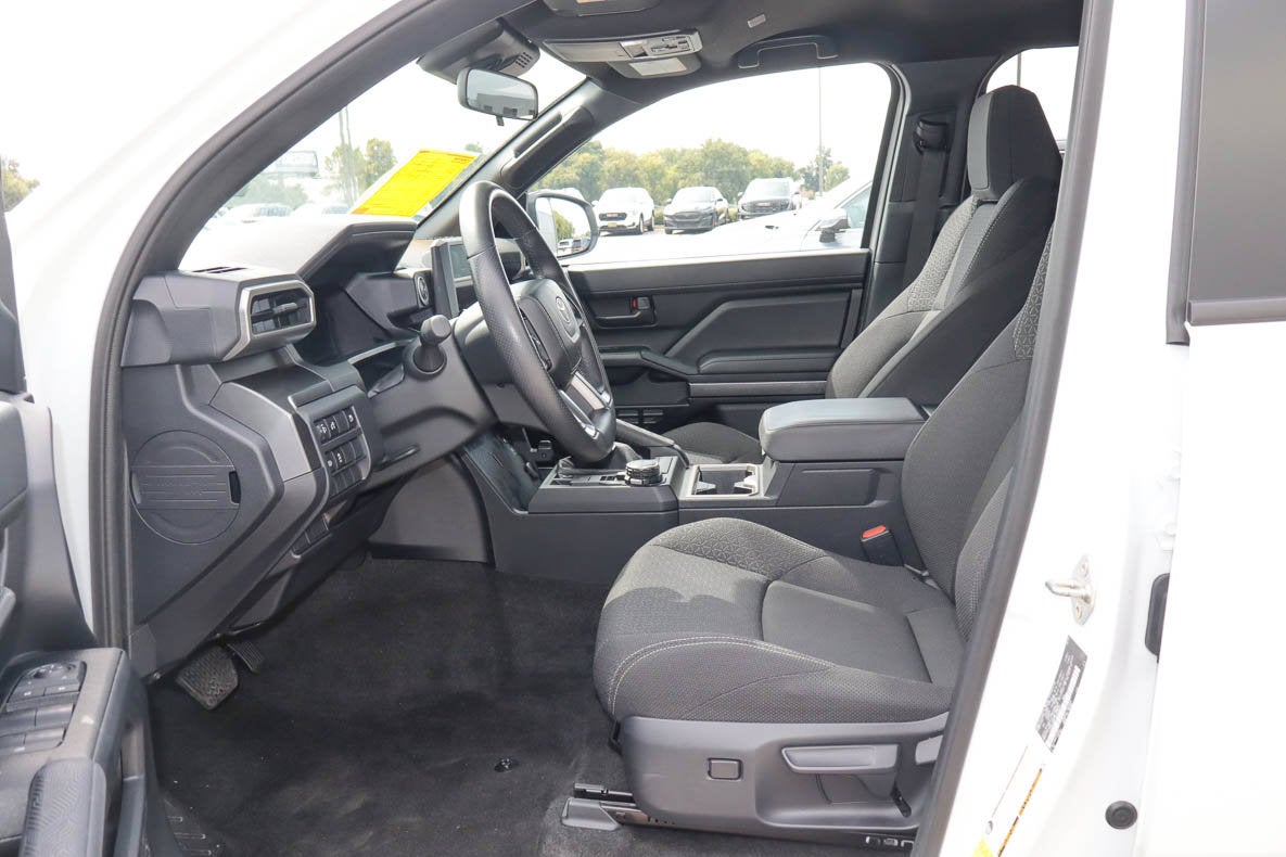 2025 Toyota 4Runner SR5 4WD