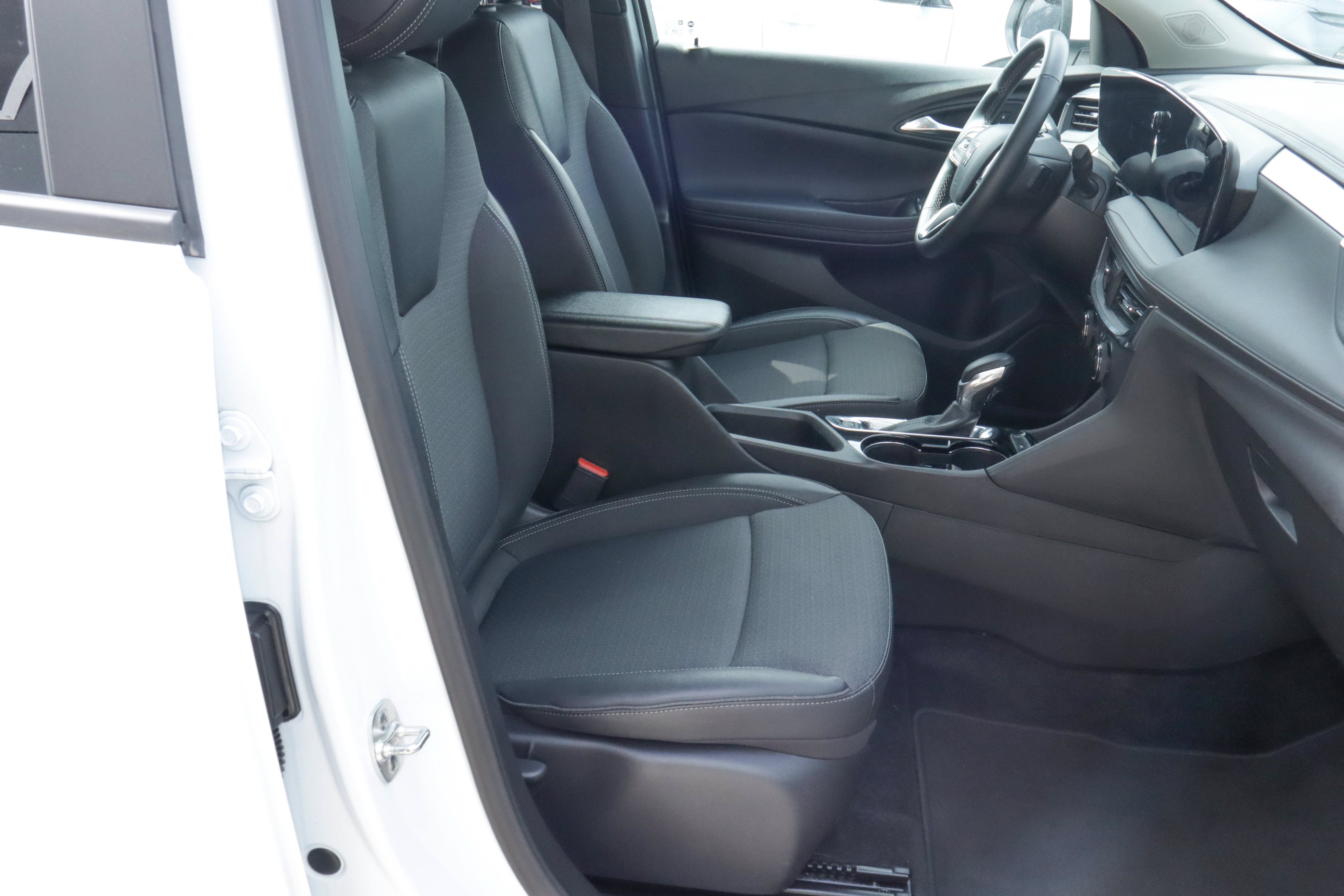 2025 Buick Encore GX FWD 4dr Preferred