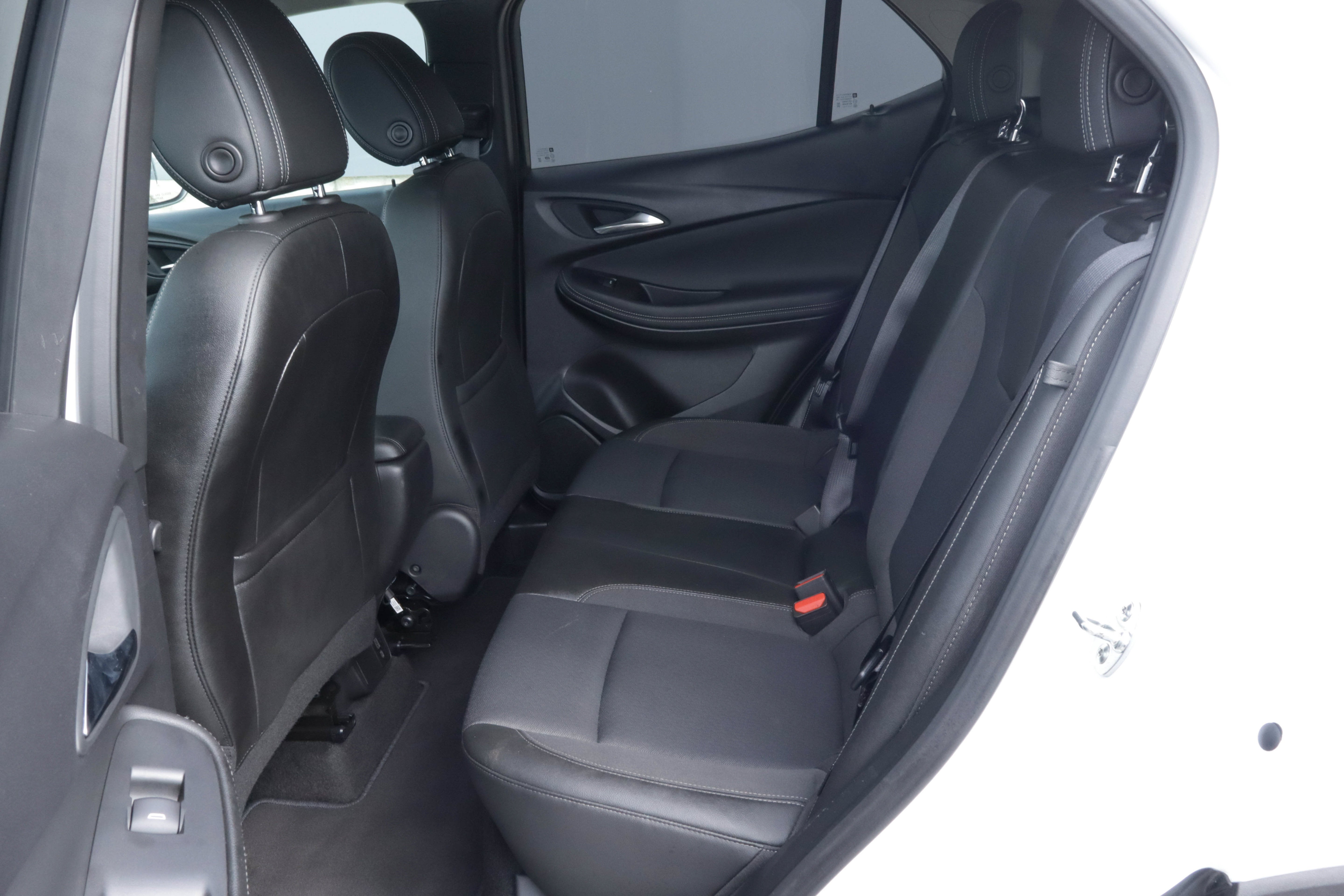 2025 Buick Encore GX FWD 4dr Preferred