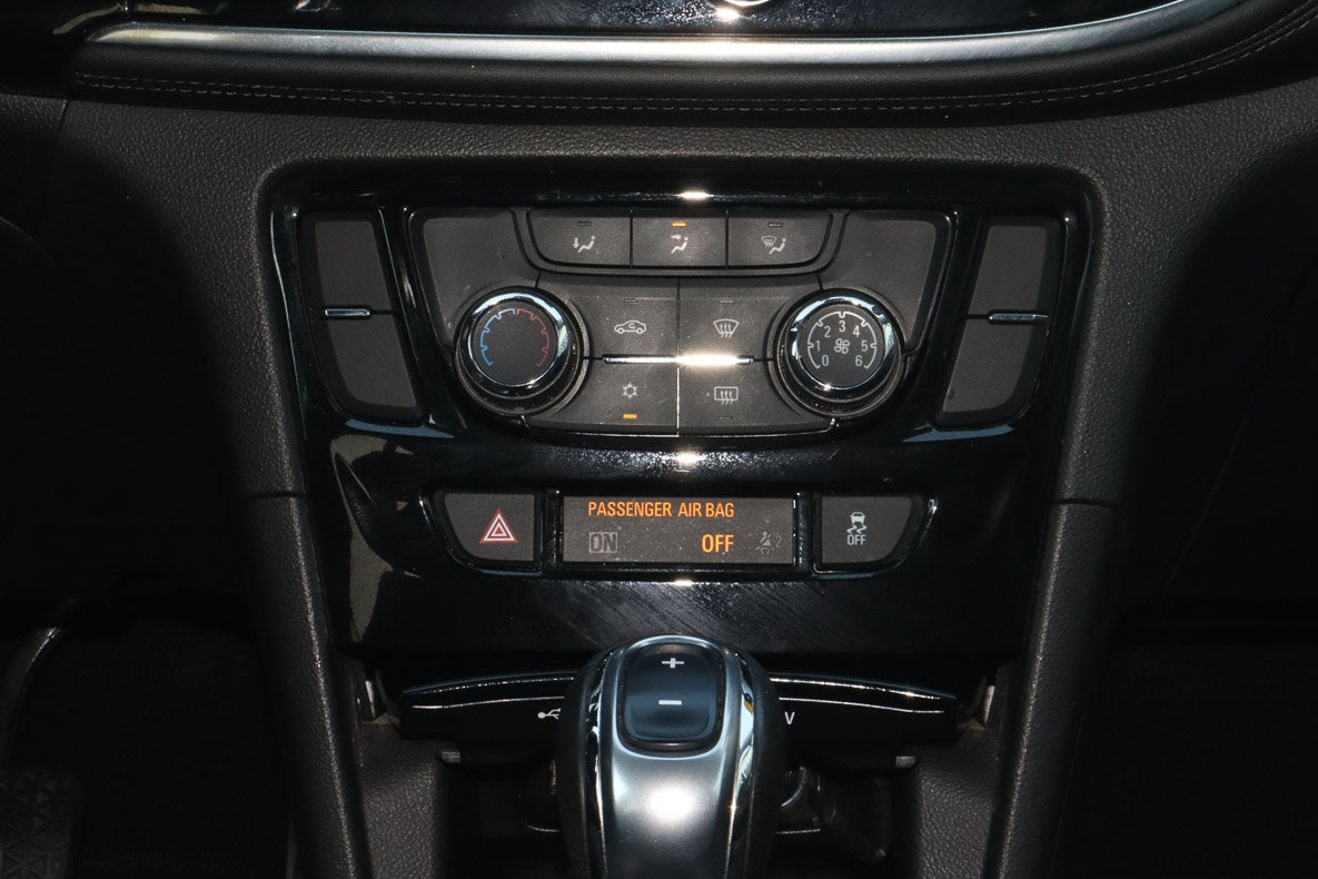2018 Buick Encore FWD 4dr Preferred