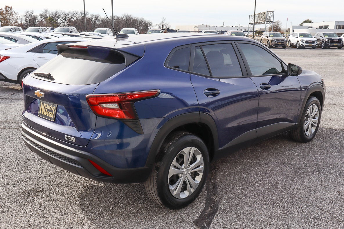 2024 Chevrolet Trax LS