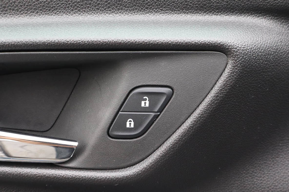 2025 Chevrolet Trax FWD 4dr LT