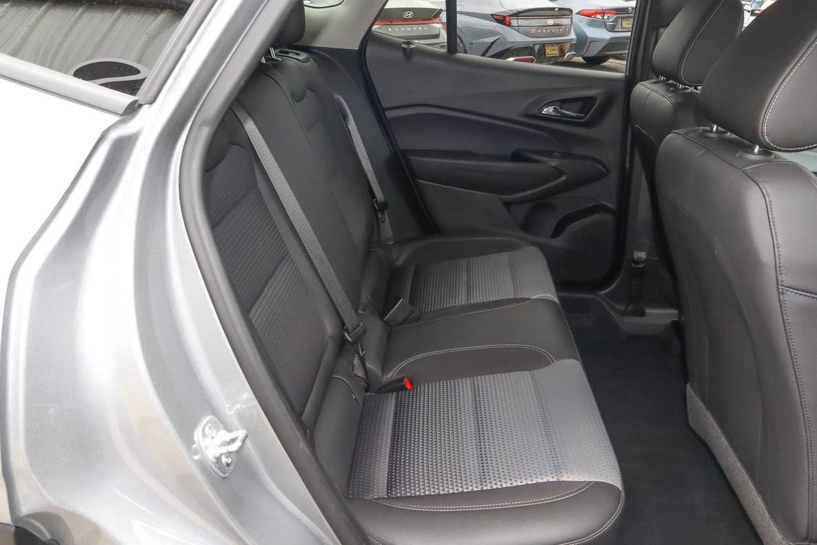 2025 Chevrolet Trax FWD 4dr LT