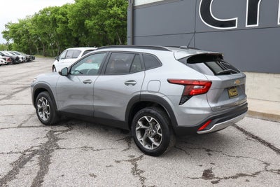 2025 Chevrolet Trax FWD 4dr LT