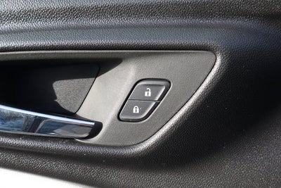 2025 Chevrolet Trax FWD 4dr LT