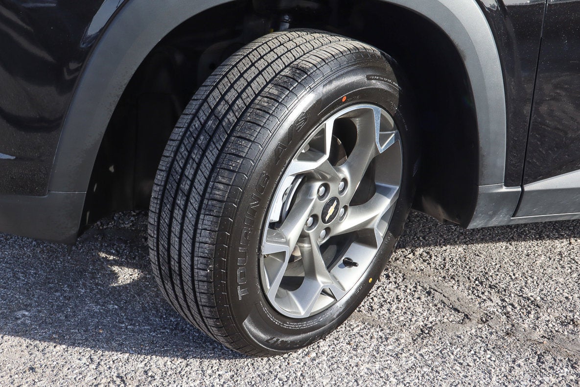 2025 Chevrolet Trax FWD 4dr LT