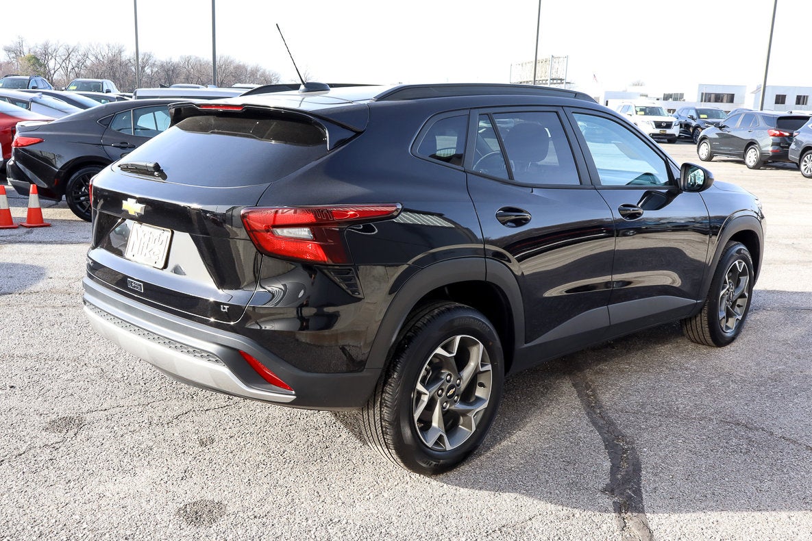 2025 Chevrolet Trax FWD 4dr LT