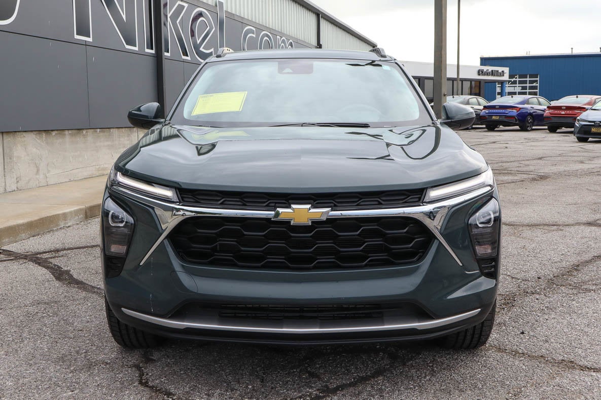 2025 Chevrolet Trax FWD 4dr LT