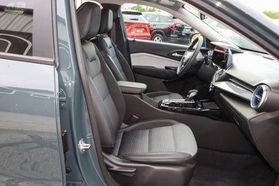 2025 Chevrolet Trax FWD 4dr LT