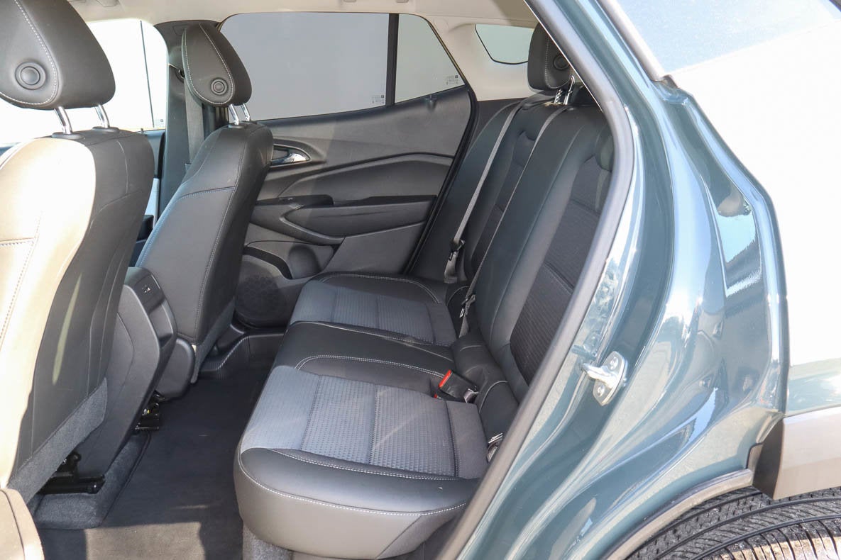 2025 Chevrolet Trax FWD 4dr LT