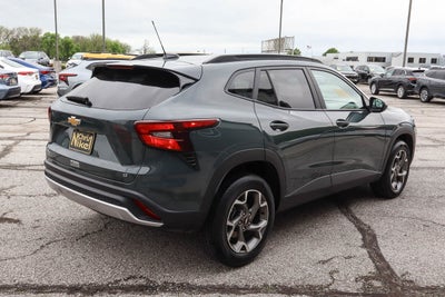 2025 Chevrolet Trax FWD 4dr LT