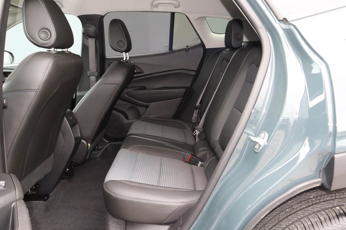 2025 Chevrolet Trax FWD 4dr LT