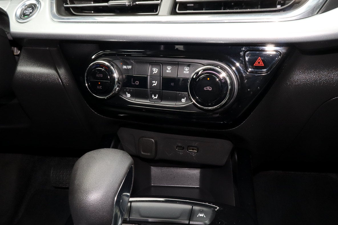 2025 Chevrolet Trax FWD 4dr LT