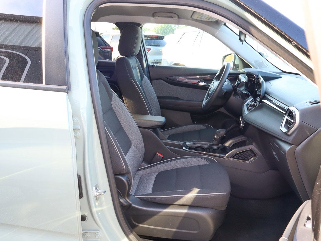 2025 Chevrolet Trailblazer AWD 4dr LT