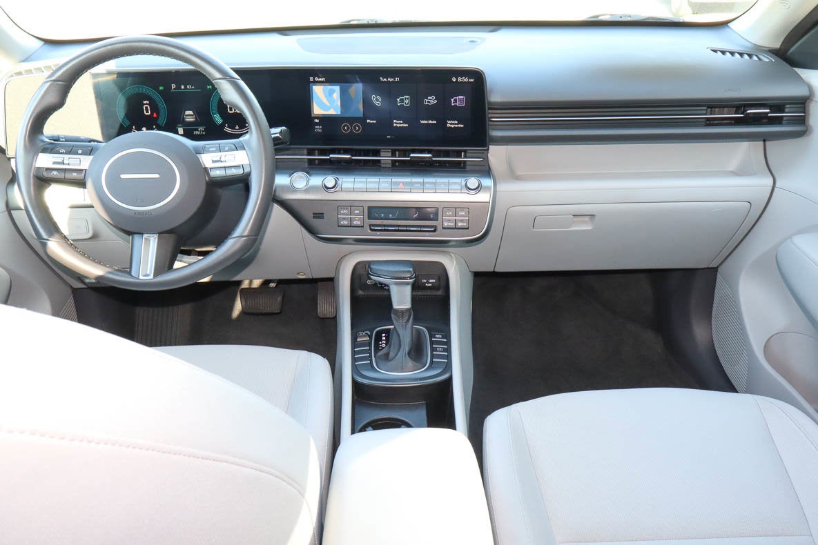 2025 Hyundai Kona SEL FWD