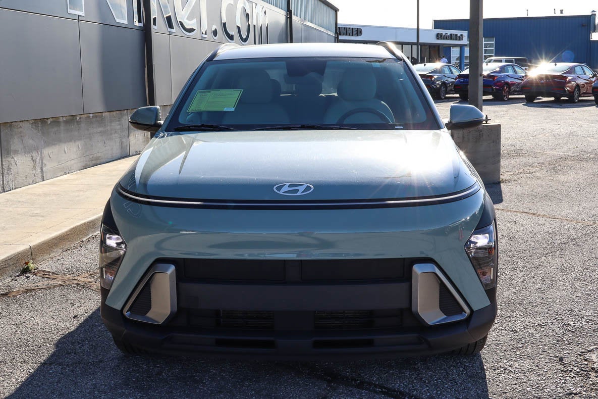 2025 Hyundai Kona SEL FWD