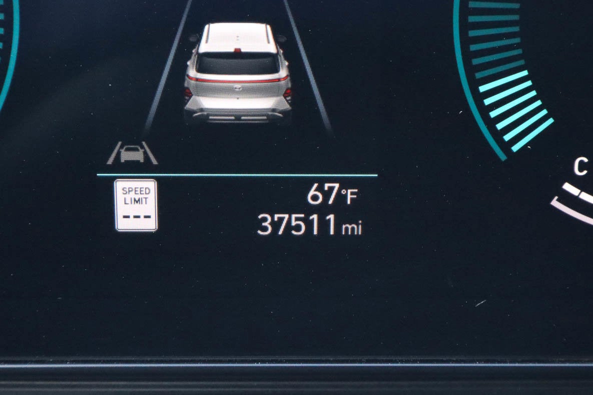 2025 Hyundai Kona SEL FWD