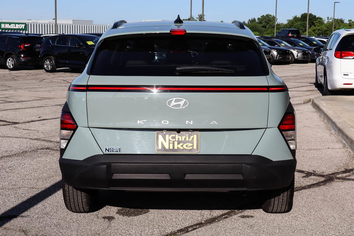 2025 Hyundai Kona SEL FWD