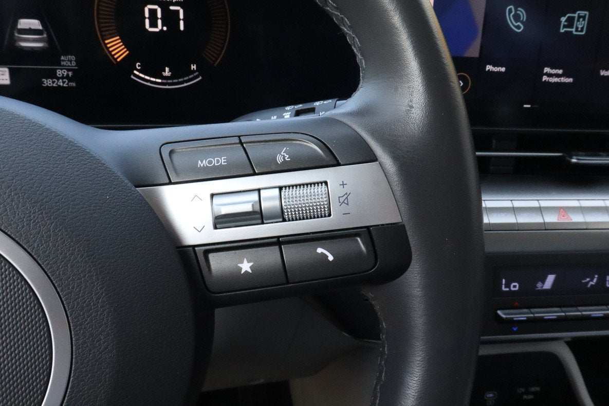 2025 Hyundai Kona SEL FWD